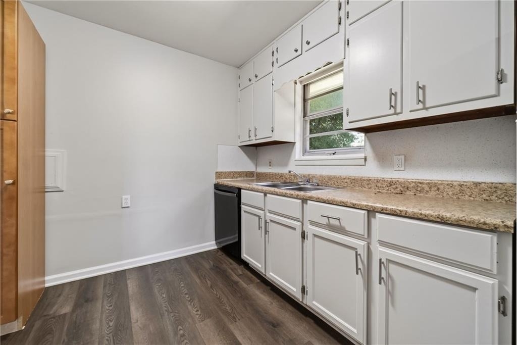 5794 Henry Bailey Road - Photo 18
