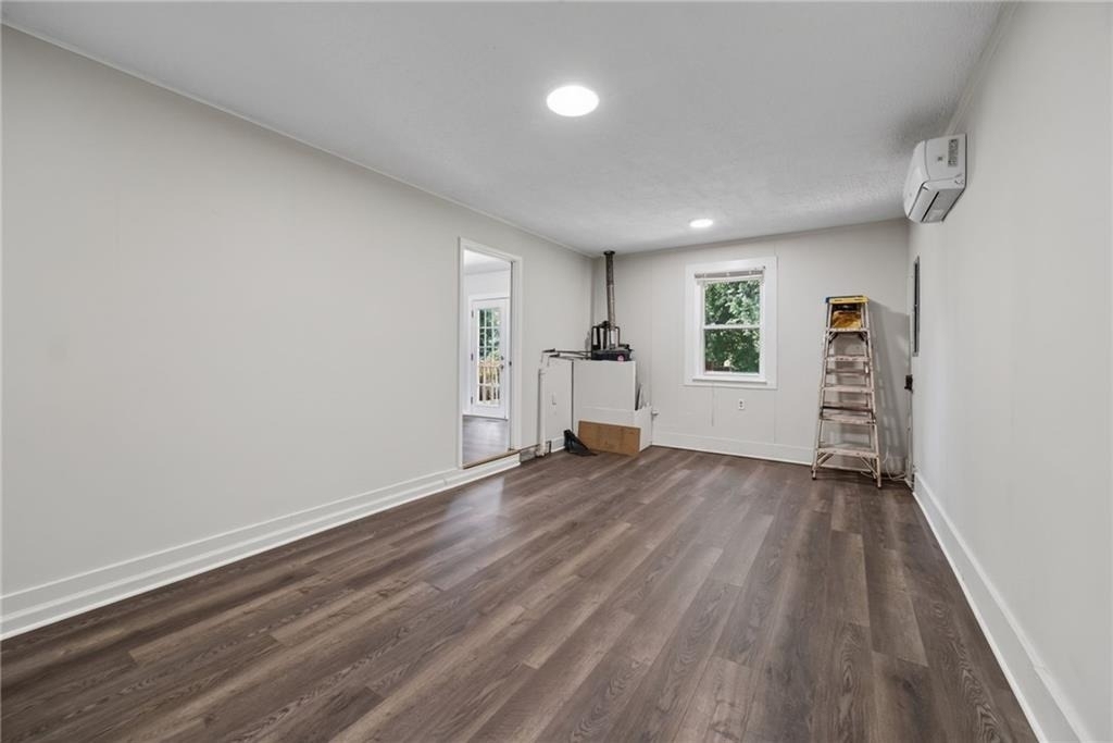 5794 Henry Bailey Road - Photo 16