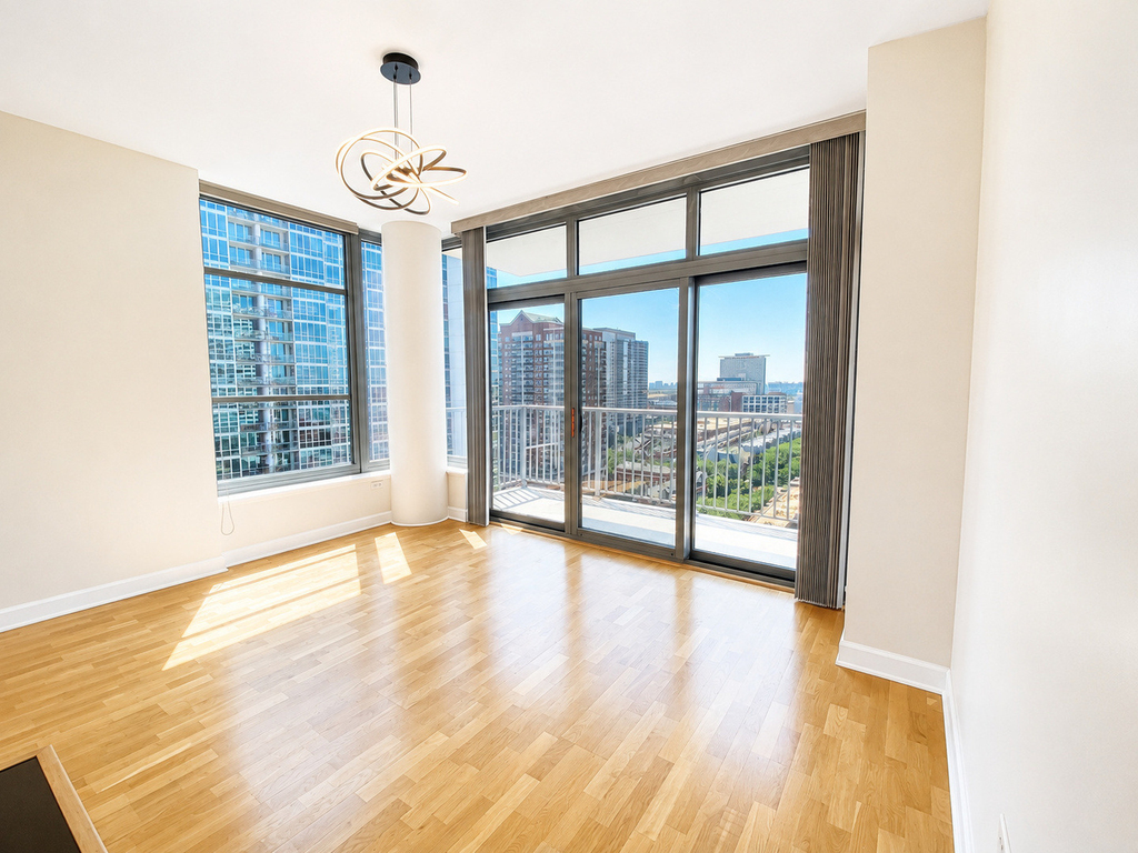 1600 S Prairie Avenue - Photo 7