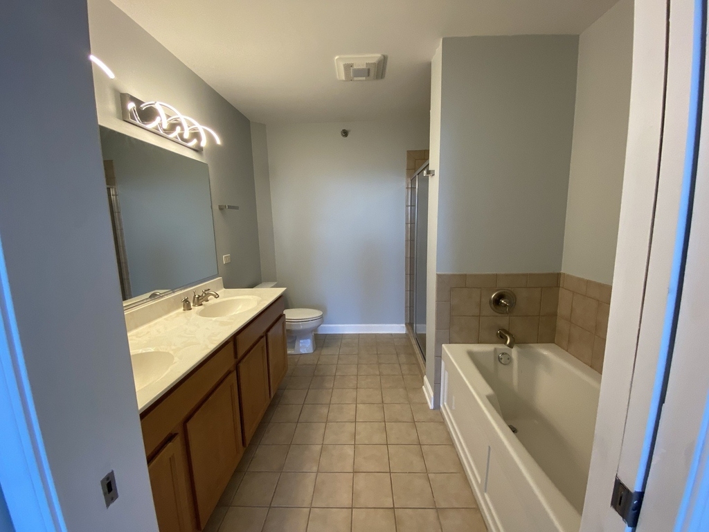 1600 S Prairie Avenue - Photo 12
