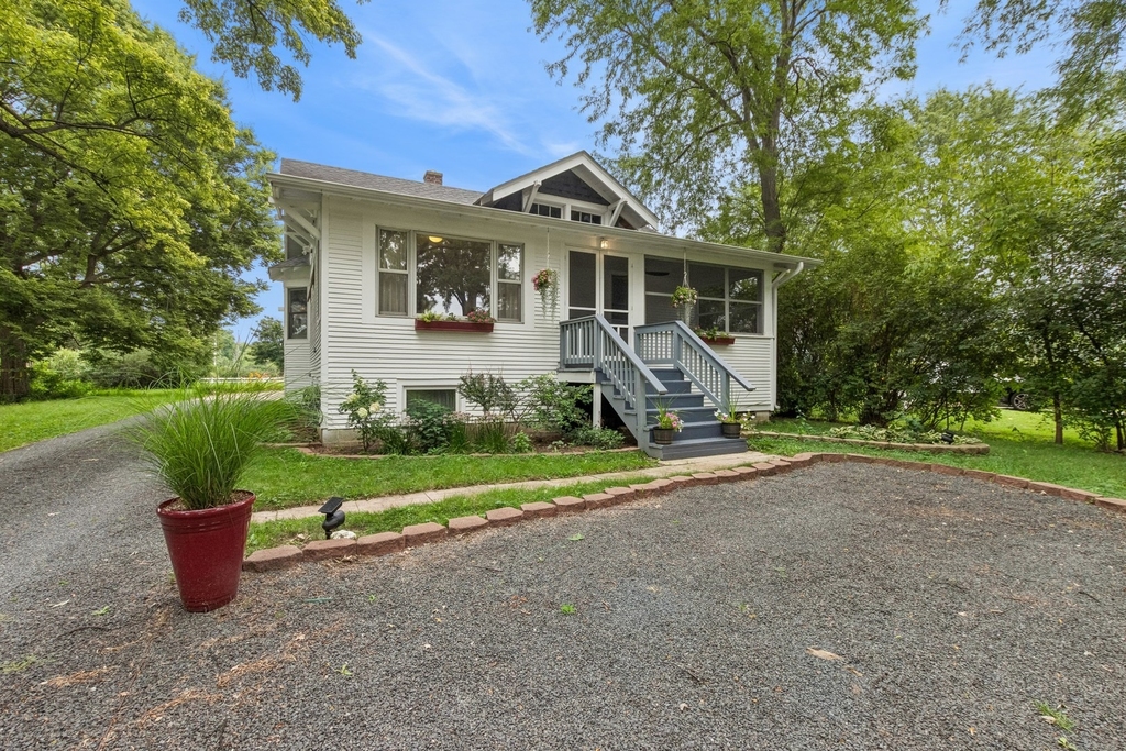 255 Happ Road - Photo 0
