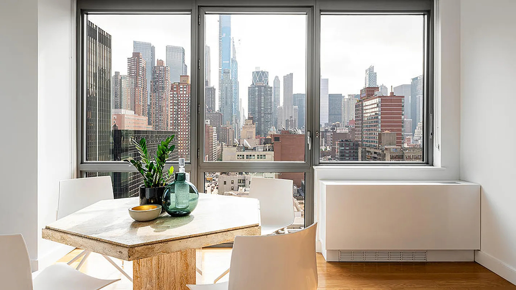 Copy of 606 West 57th Street, Unit 3610 - Photo 3