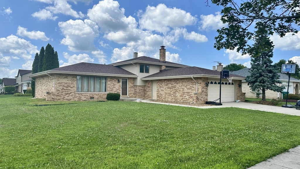 15720 S 88th Avenue - Photo 1