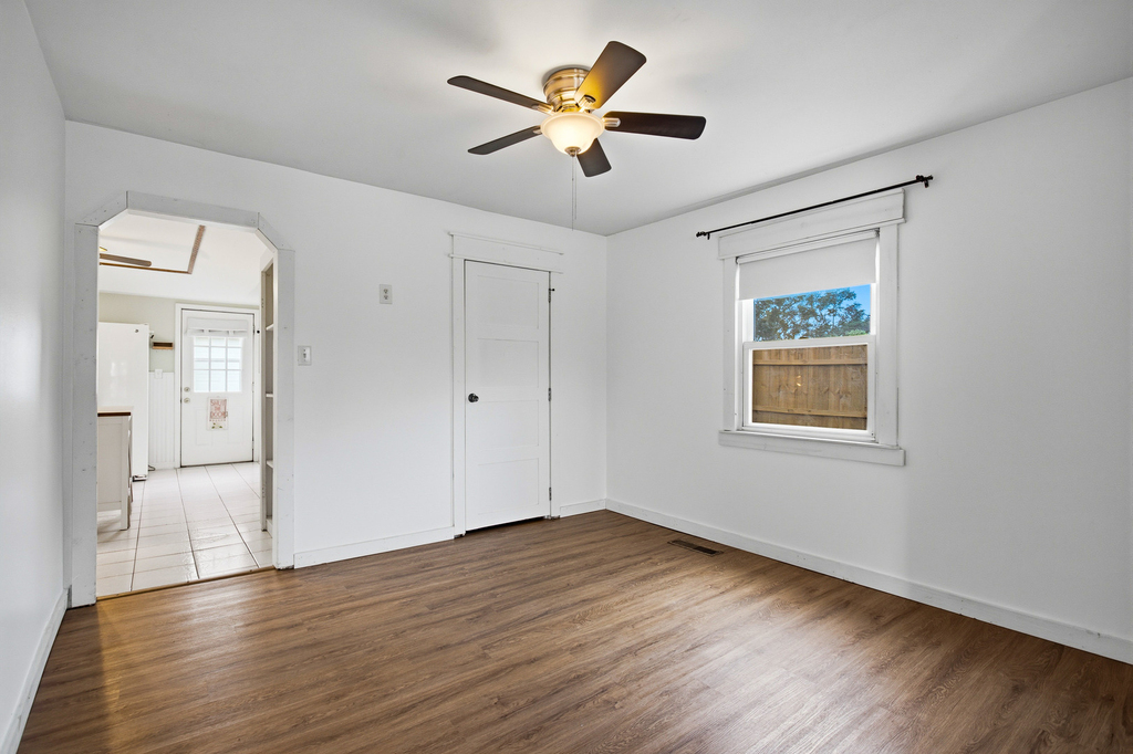 1023 Highland Avenue - Photo 4