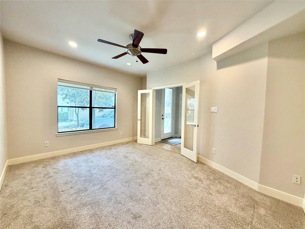 1910 Woodbury Street - Photo 6