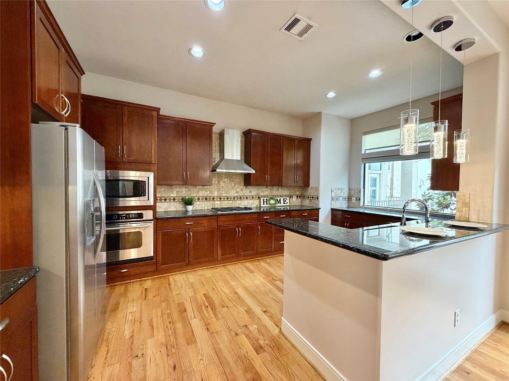 1910 Woodbury Street - Photo 13