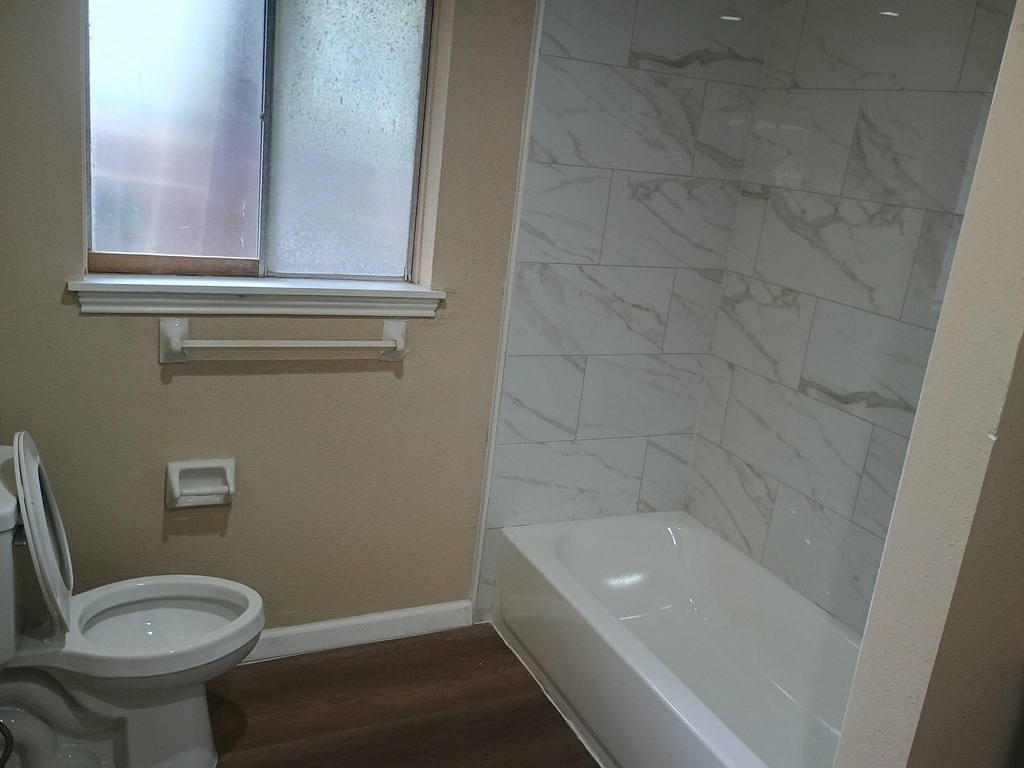 7118 Redding Road - Photo 5