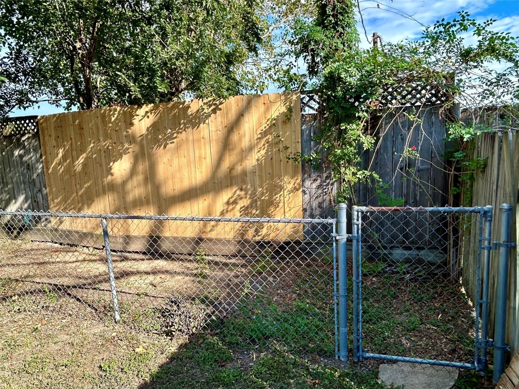 22330 Coriander Drive - Photo 26