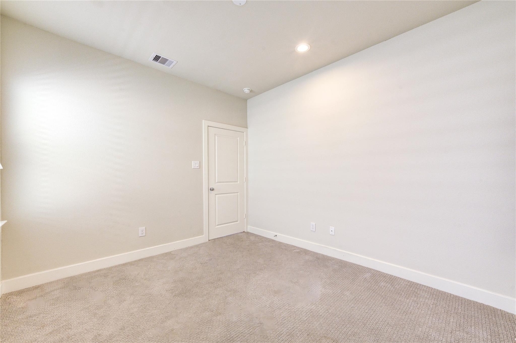 5920 Jasper Jones Way - Photo 30
