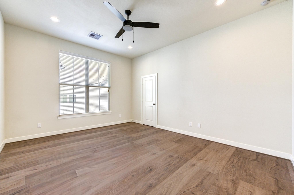 5920 Jasper Jones Way - Photo 24