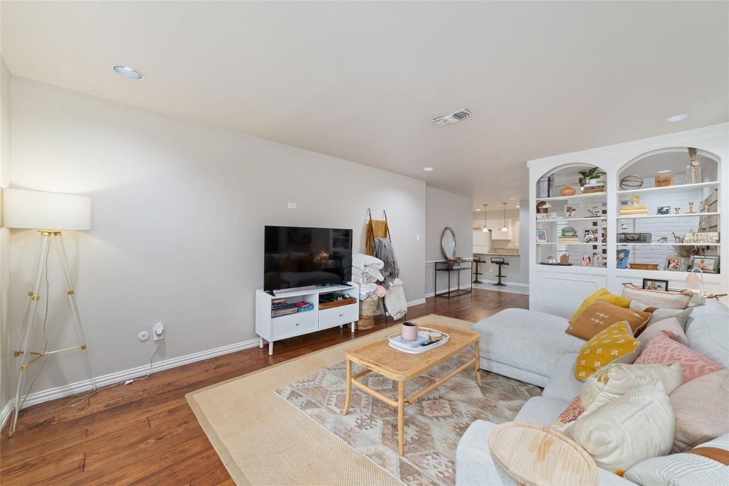 869 Wax Myrtle Lane - Photo 11