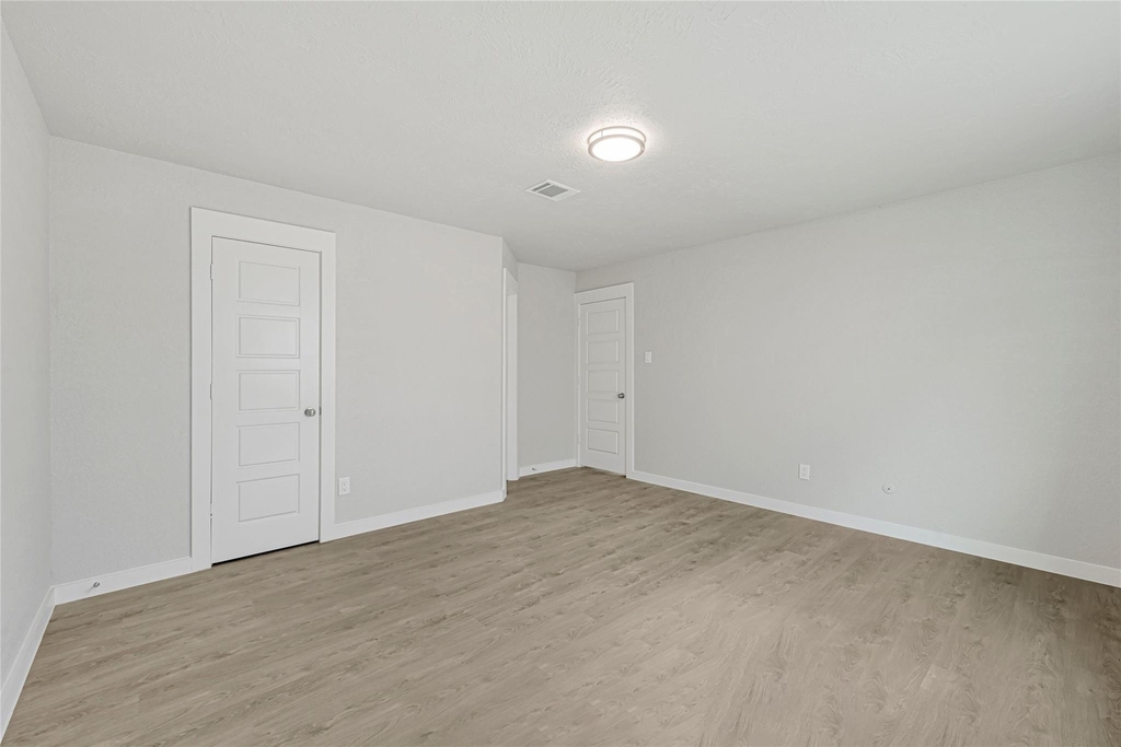 15322 Bedford Glen Drive - Photo 11