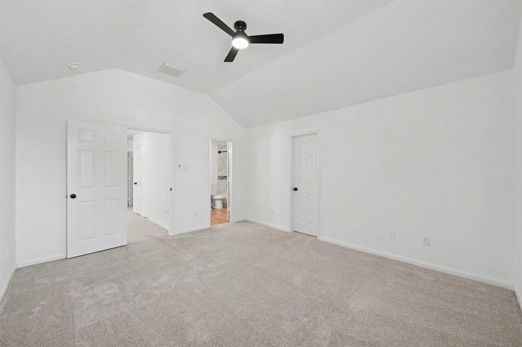 6894 Stillwater Drive - Photo 14