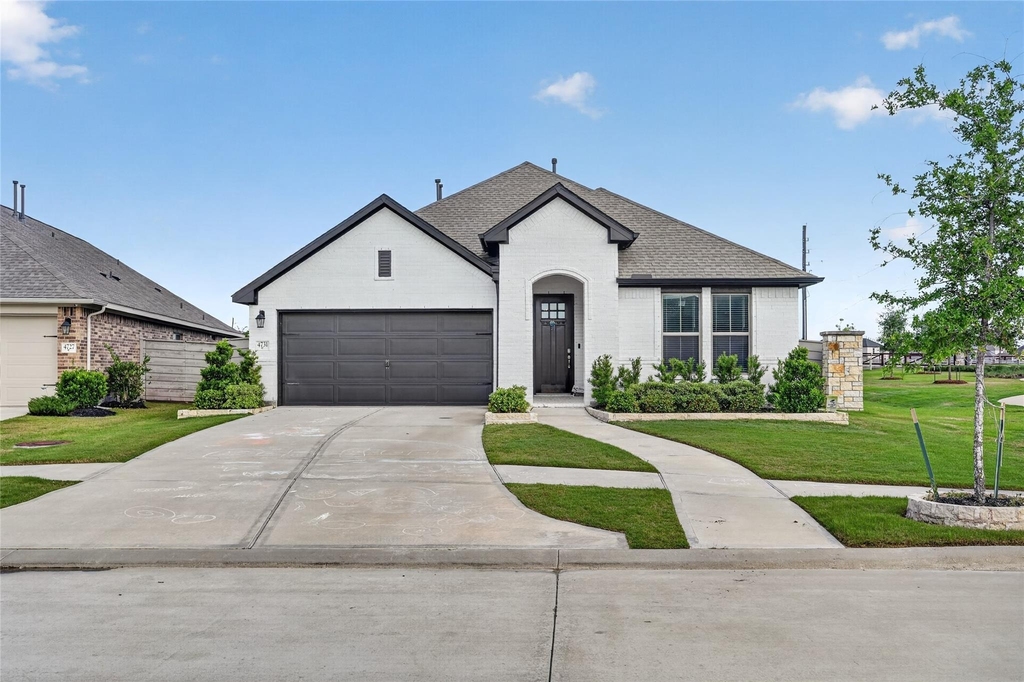 4731 Cedar Butte Lane - Photo 0