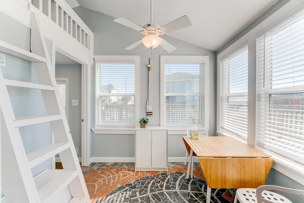 4211 Surf Drive - Photo 19