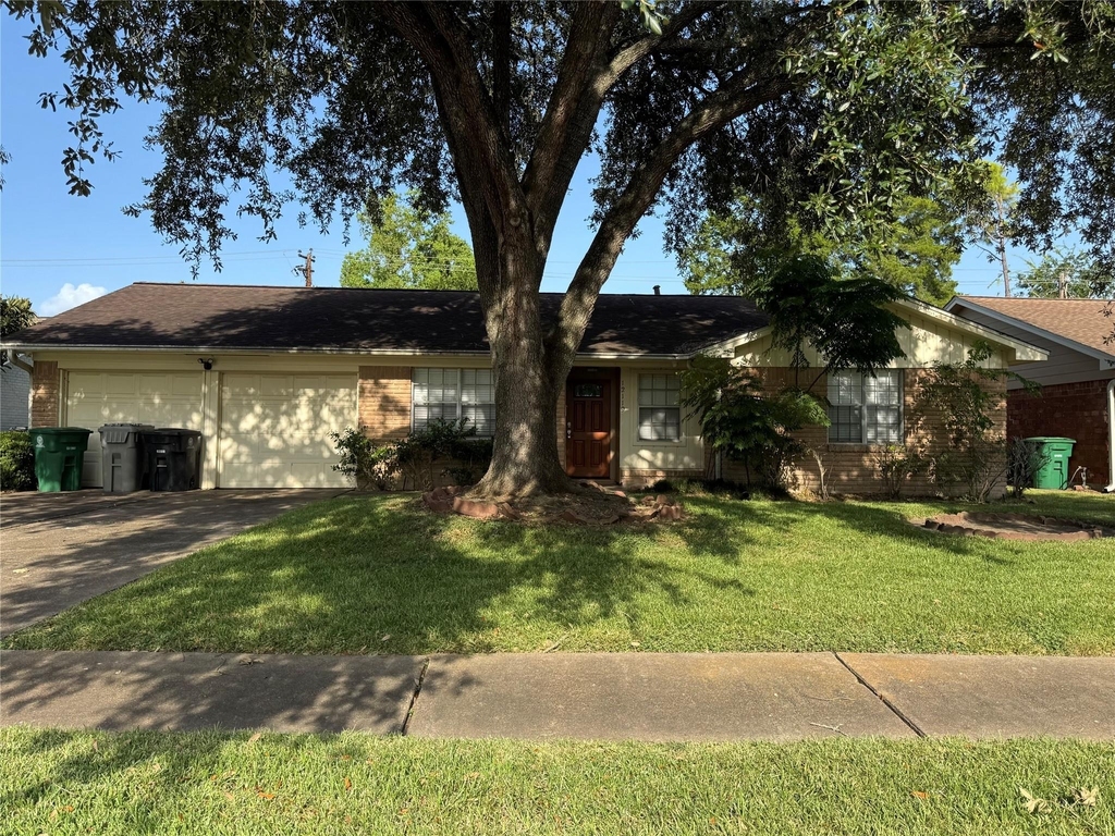 12119 Dunlap Street - Photo 0