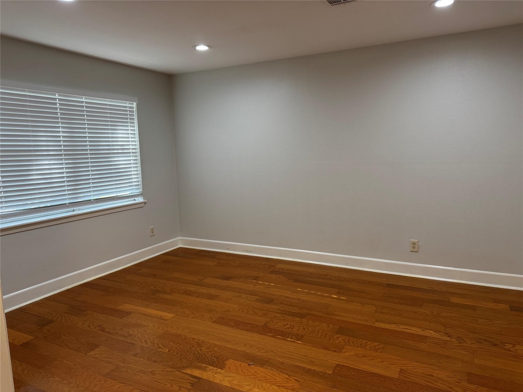 12119 Dunlap Street - Photo 1