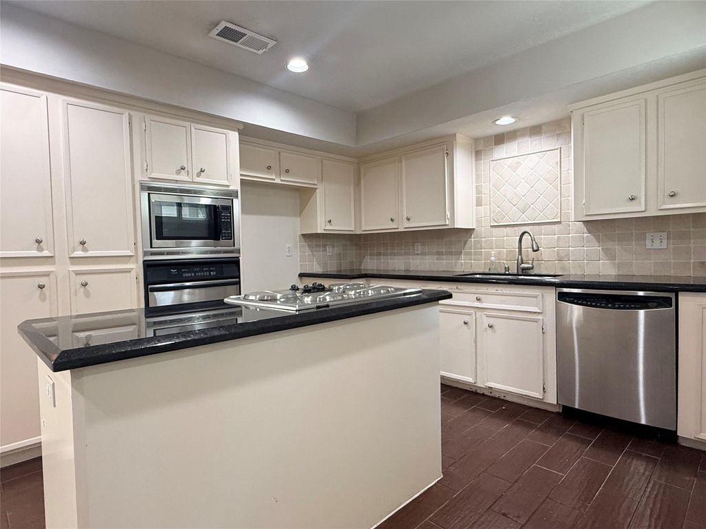 11318 Briar Forest Drive - Photo 5