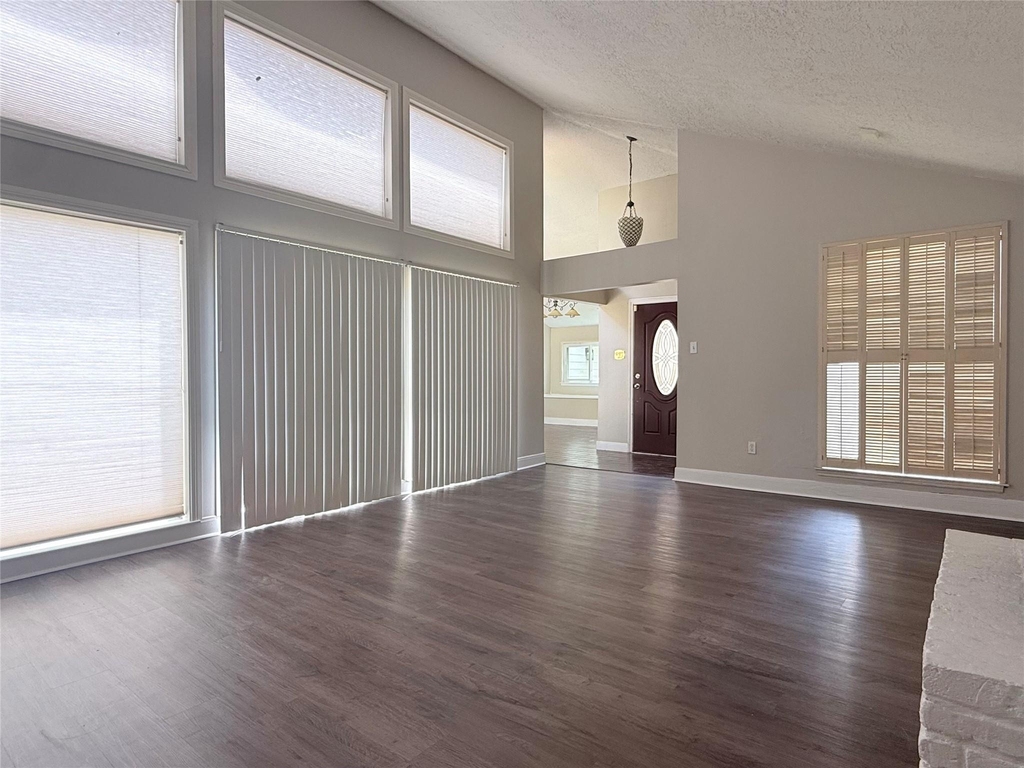 11318 Briar Forest Drive - Photo 9
