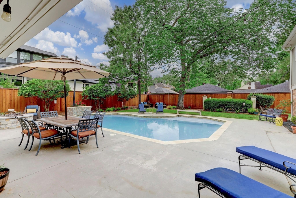 1618 Hillendahl Boulevard - Photo 23