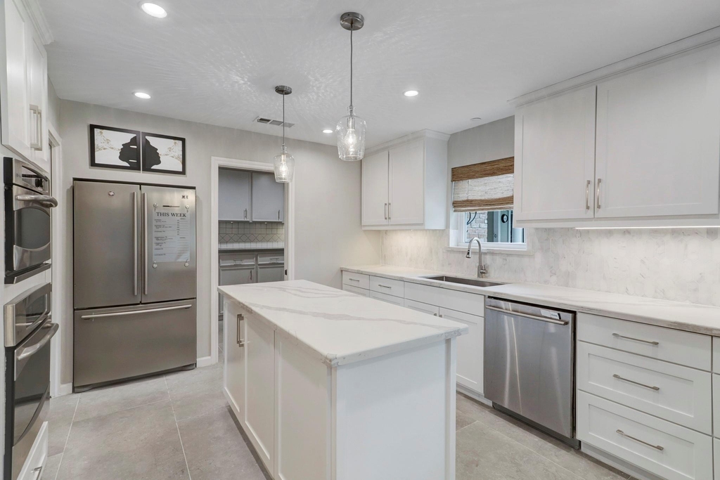 1618 Hillendahl Boulevard - Photo 12