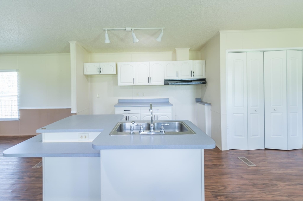 2592 County Road 152 - Photo 8