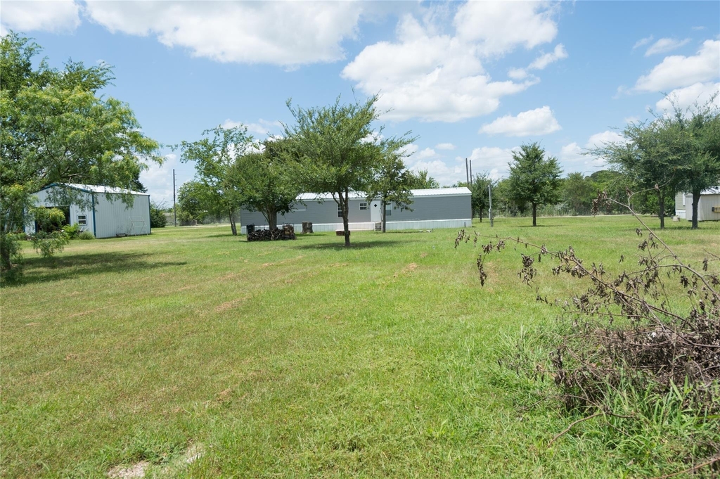 2592 County Road 152 - Photo 33