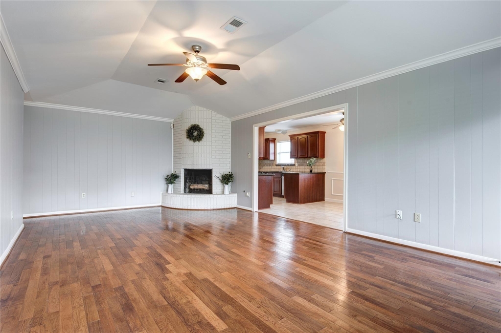 6214 Rutherglenn Drive - Photo 11