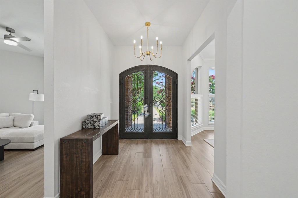 60 La Jolla Circle - Photo 4