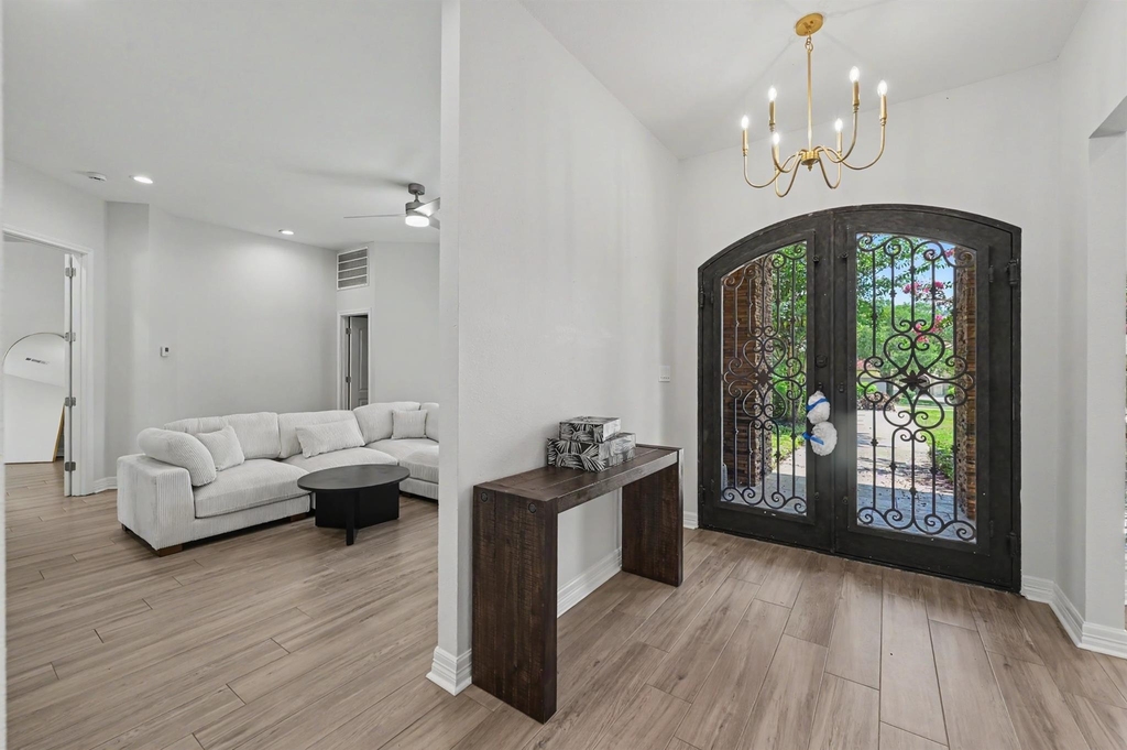 60 La Jolla Circle - Photo 5