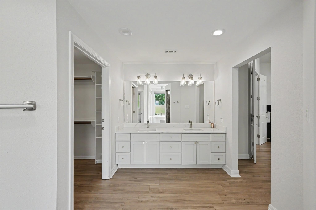 60 La Jolla Circle - Photo 22