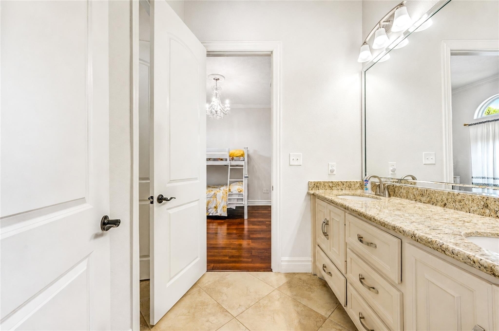 8245 Stacy - Photo 39