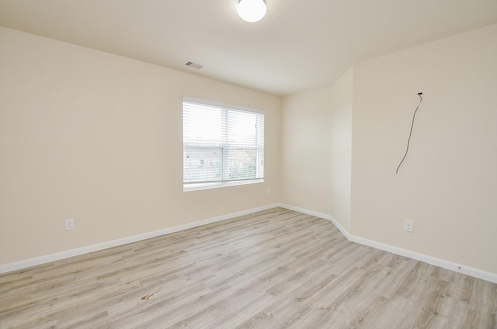 21610 Yeaney Drive - Photo 25