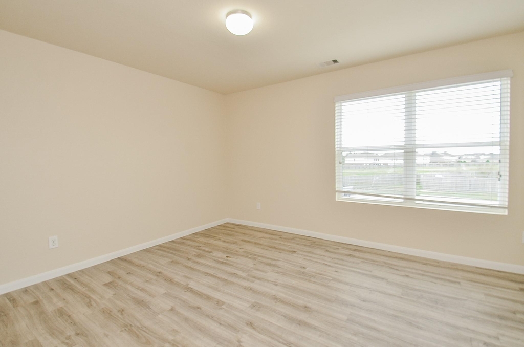21610 Yeaney Drive - Photo 24