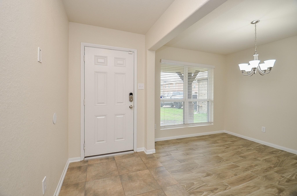 21610 Yeaney Drive - Photo 4