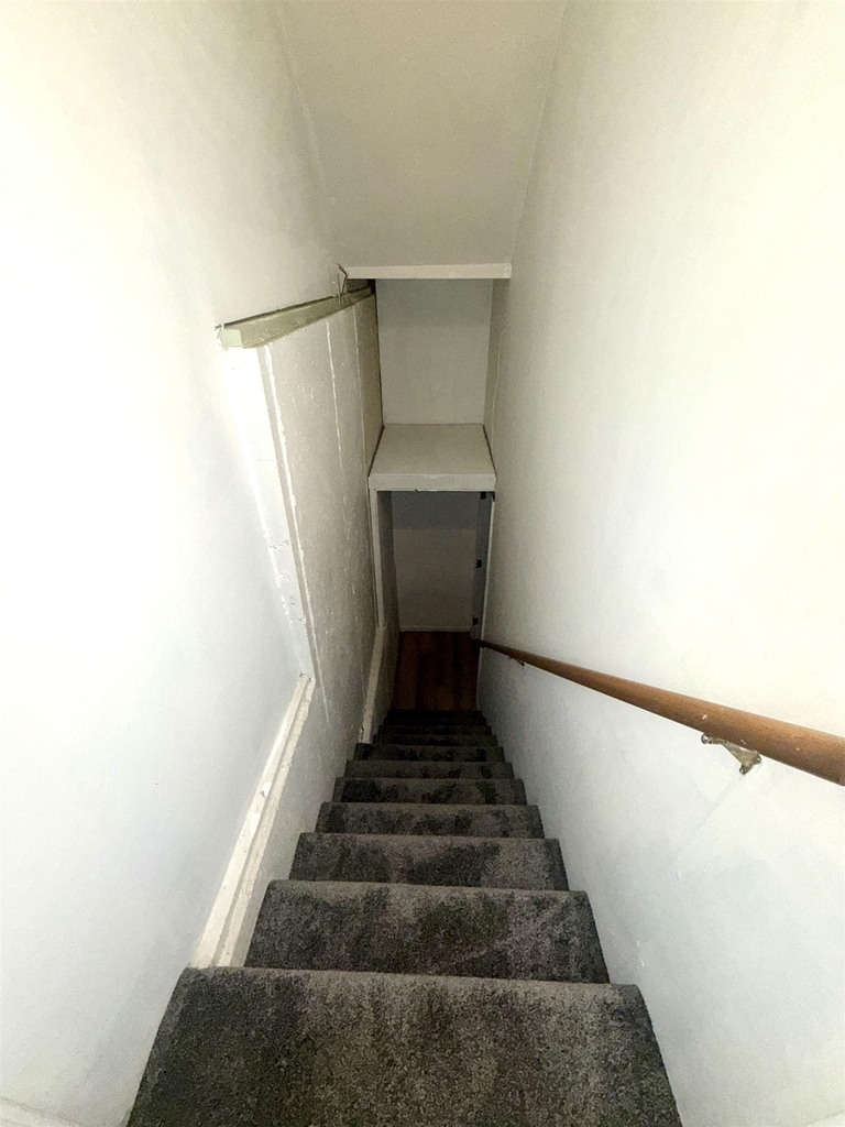 186 Dunbarton - Photo 18