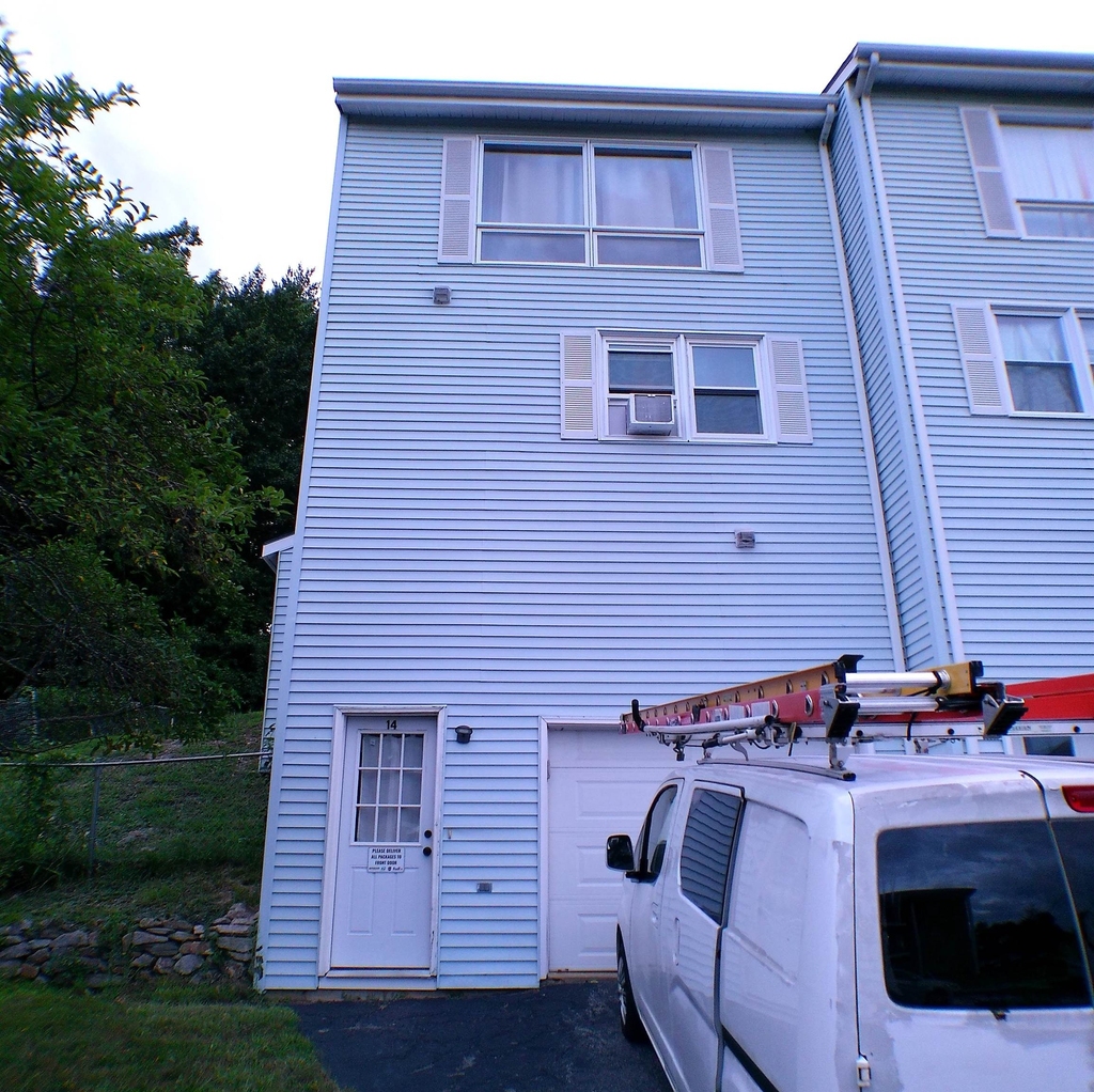 186 Dunbarton - Photo 0