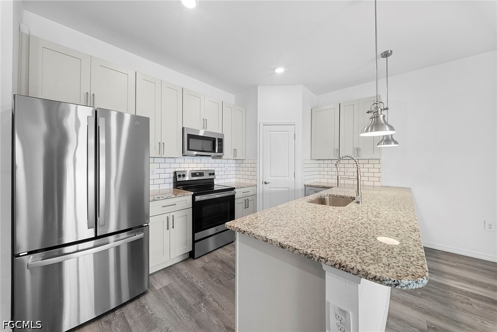 4716 29th Street Sw - Photo 9