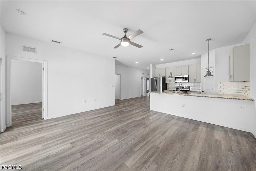 4716 29th Street Sw - Photo 13