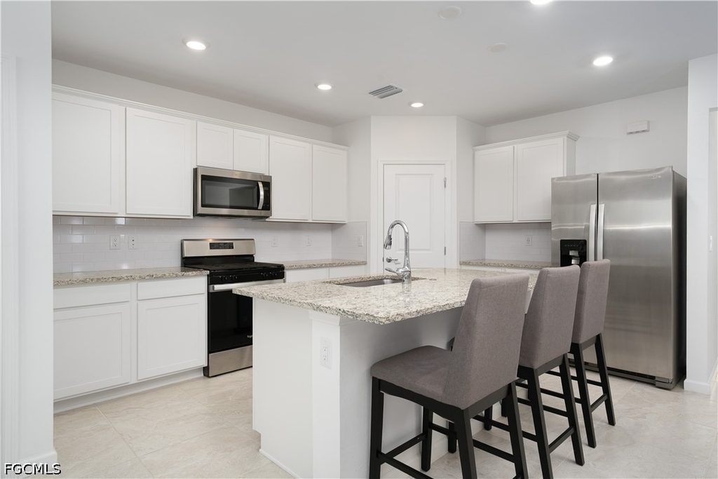 42428 Cascade Drive - Photo 4