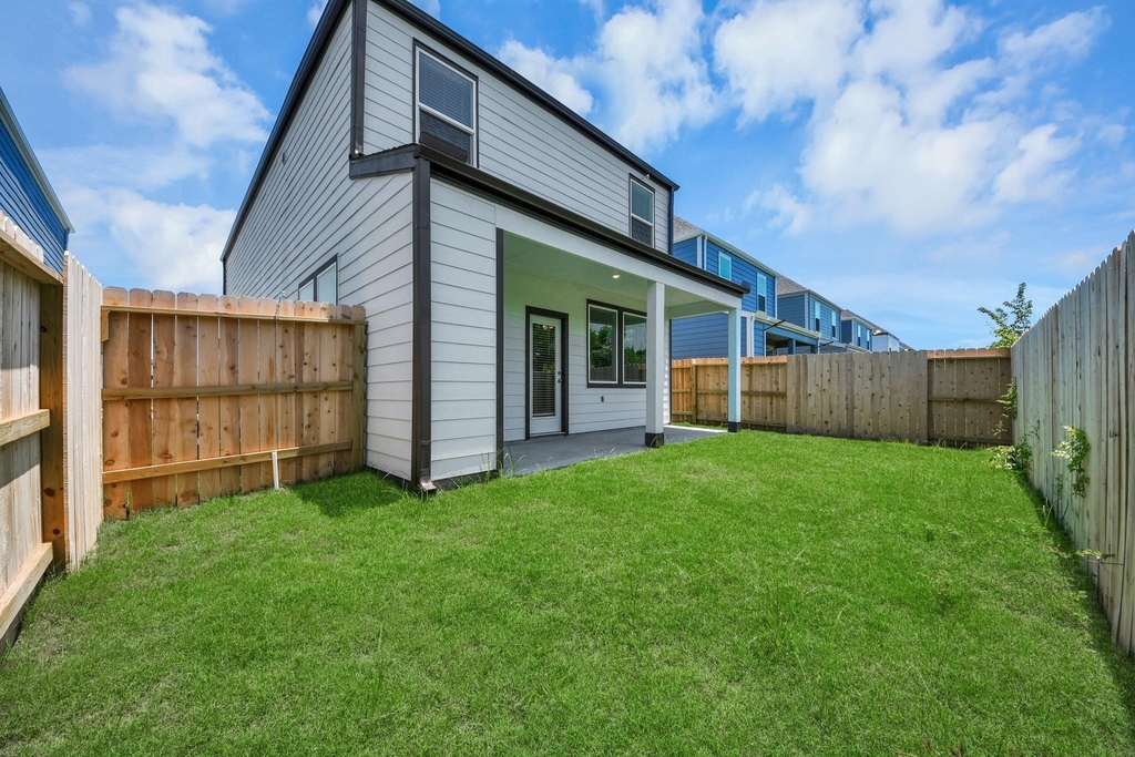 1930 Olivos Street - Photo 41