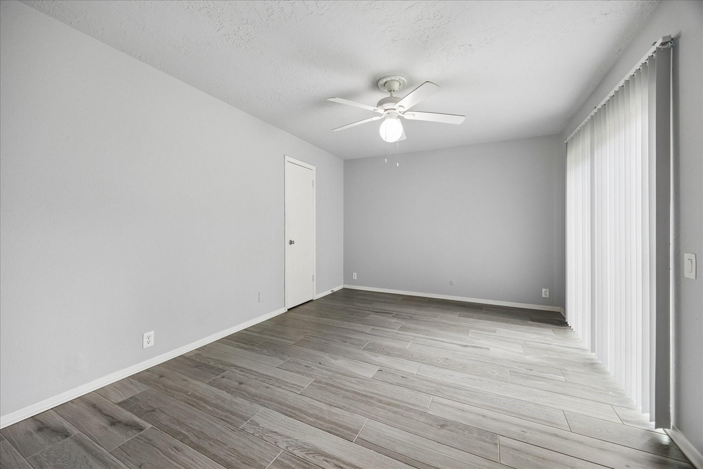 2110 Gray Falls Drive - Photo 19