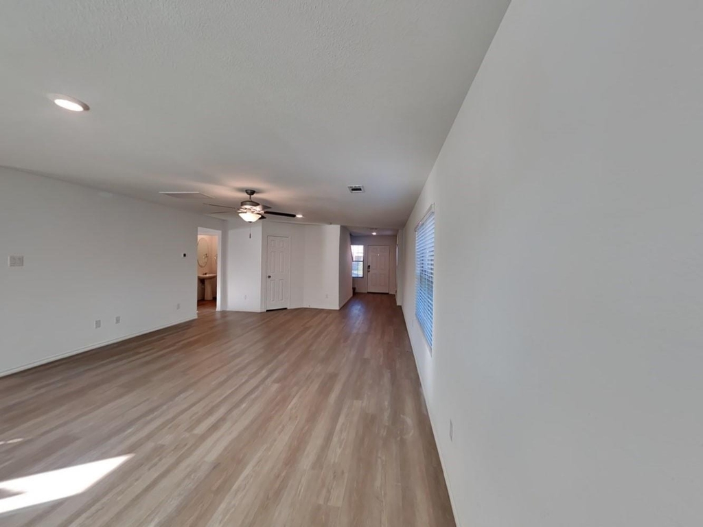 18807 Wembley Vista Trail - Photo 3
