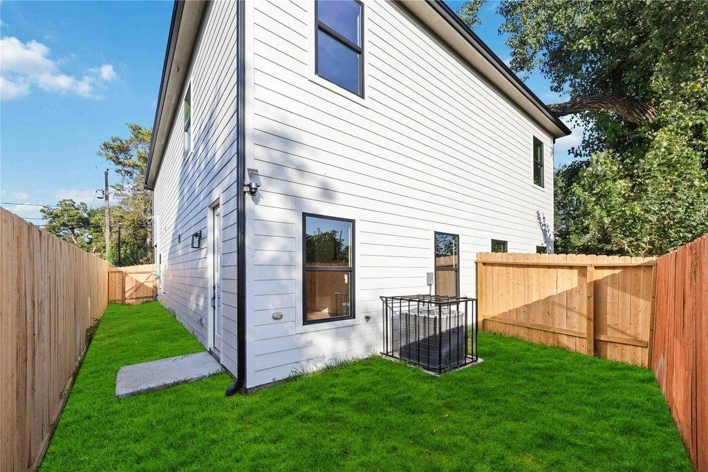5222 Gold Street - Photo 17