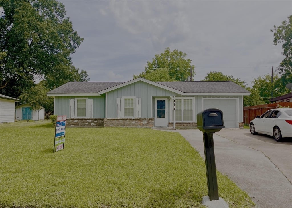 7702 Claiborne Street - Photo 0