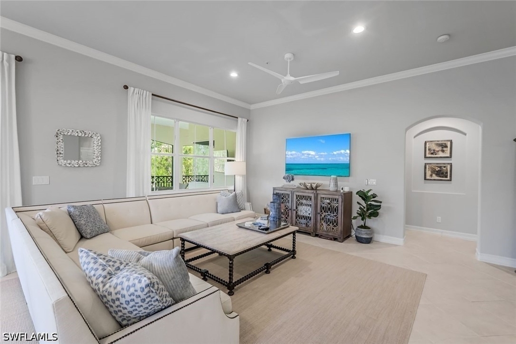 2851 Tiburon Boulevard E - Photo 2
