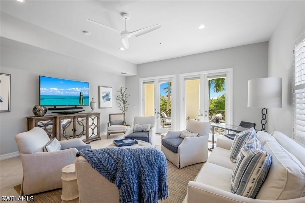 2851 Tiburon Boulevard E - Photo 4