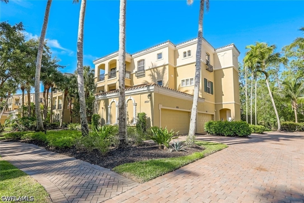 2851 Tiburon Boulevard E - Photo 0
