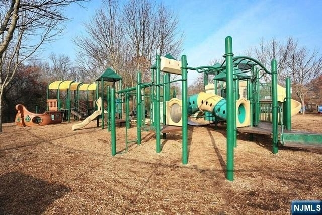 59 Regency - Photo 39