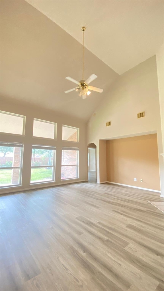2503 Westerlake Drive - Photo 5